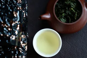 Chia sẻ cách pha trà Olong Đài Loan.