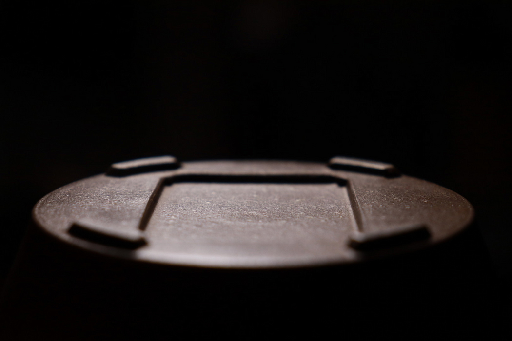 Ấm Tử Sa Bằng Lan