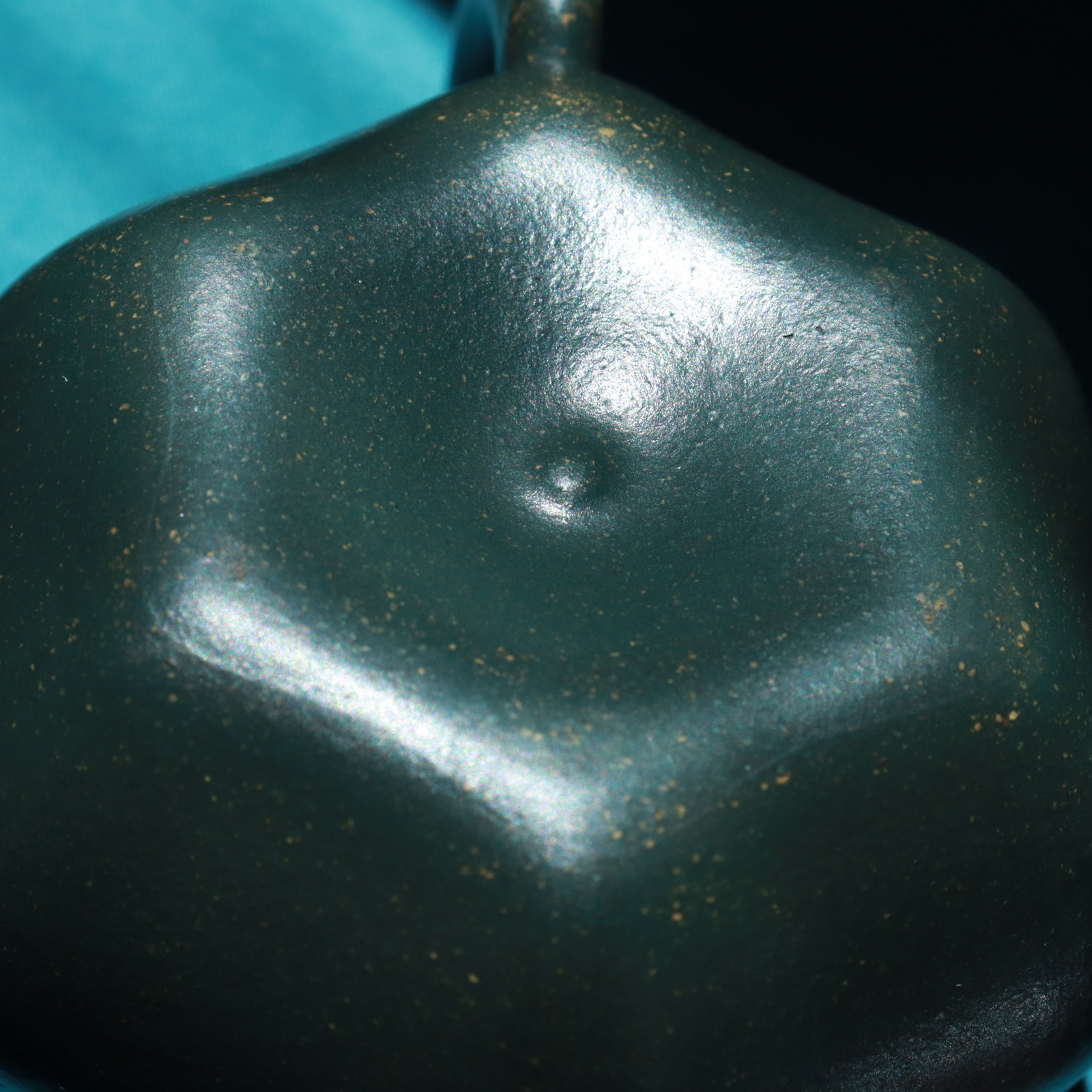 Ấm Tử Sa Lục Phương Liên Tử