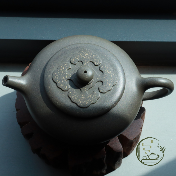 Ấm Tử Sa Vân Tử Như Ý