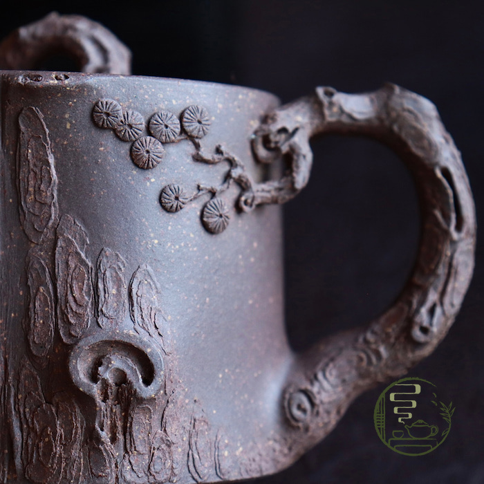 Ấm Tử Sa Thanh Tùng