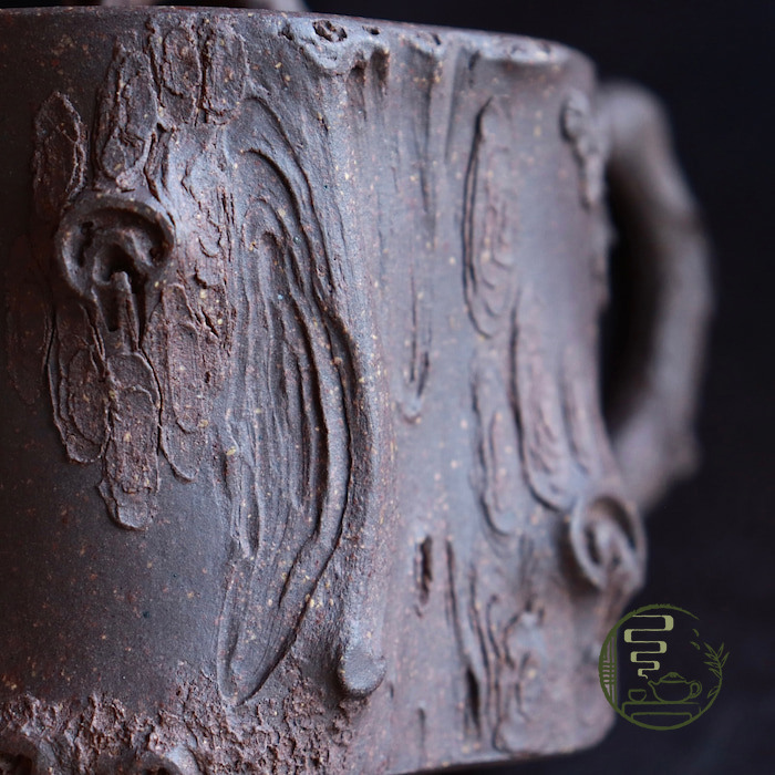 Ấm Tử Sa Thanh Tùng