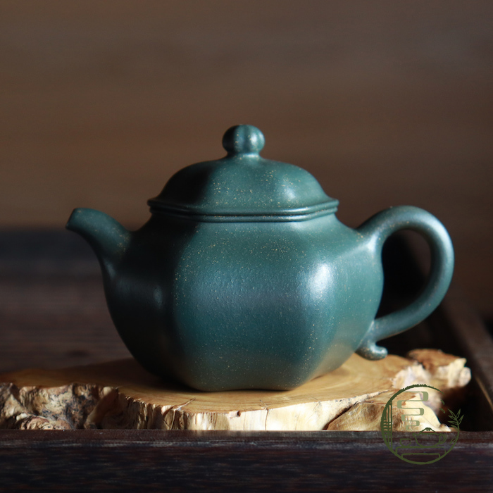 Ấm Tử Sa Lục Phương Liên Tử