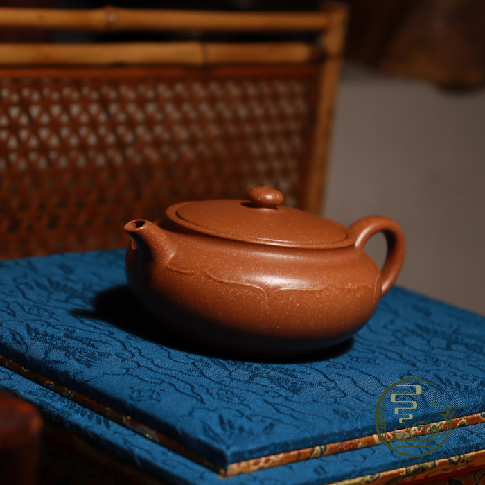 Ấm Tử Sa Tĩnh Khách