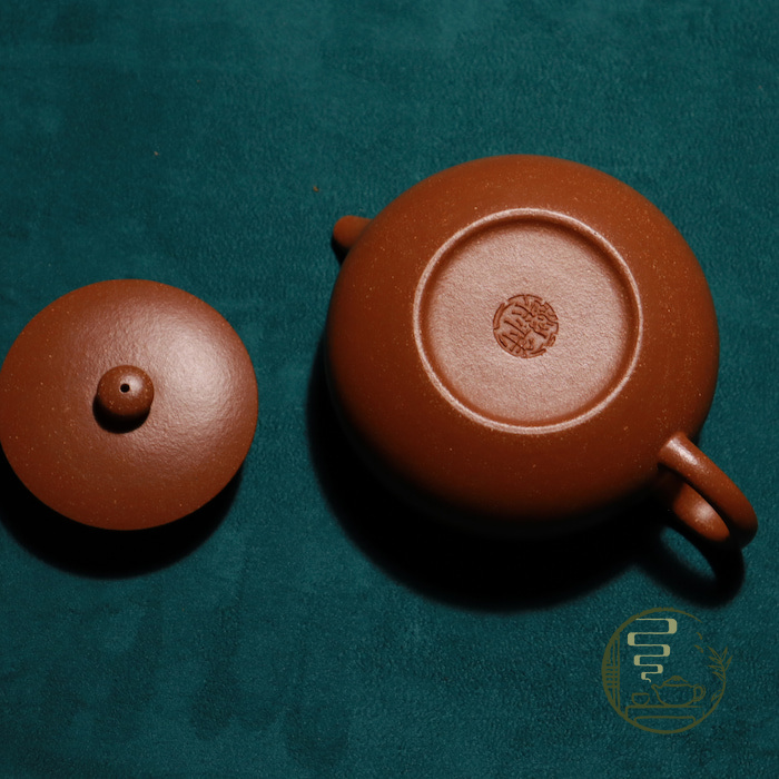 Ấm Tử Sa Tĩnh Khách