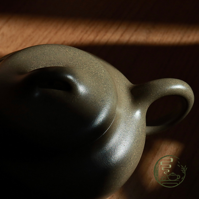 Ấm Tử Sa Cổ Phong