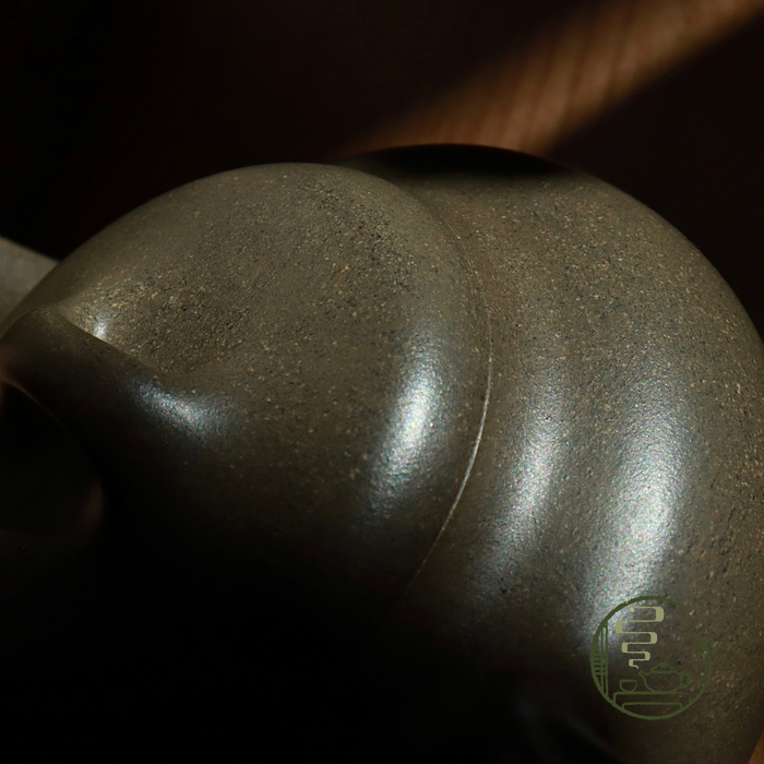 Ấm Tử Sa Cổ Phong