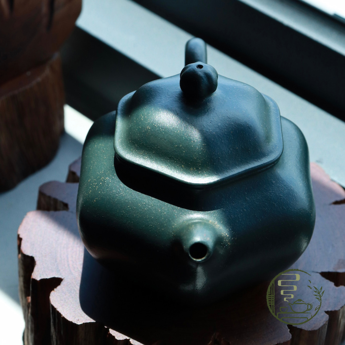 Ấm Tử Sa Lục Phương Liên Tử